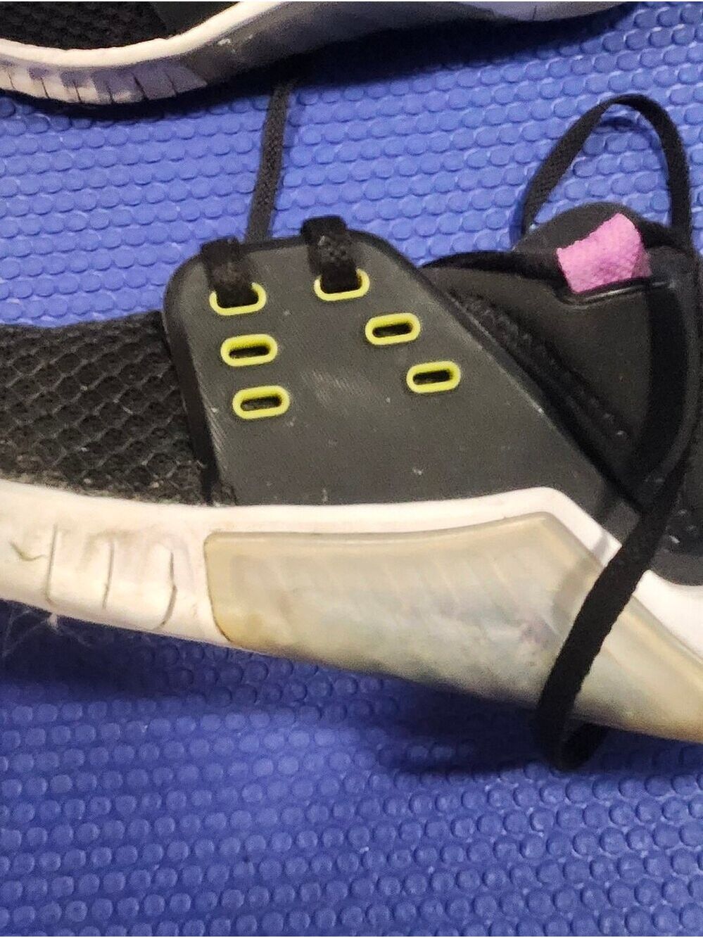 Nike Black Running Shoes with Pink Swoosh - Picture 6 of 10